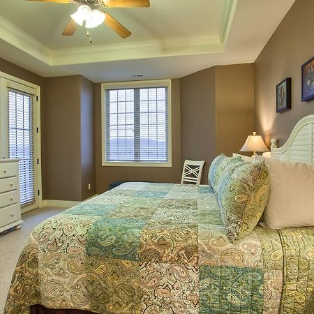 Cliffs Resort Table Rock Lake ブランソン エクステリア 写真